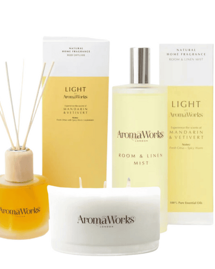 AromaWorks Light Range -Mandarin & Vetivert Bundle with Free Room Mist