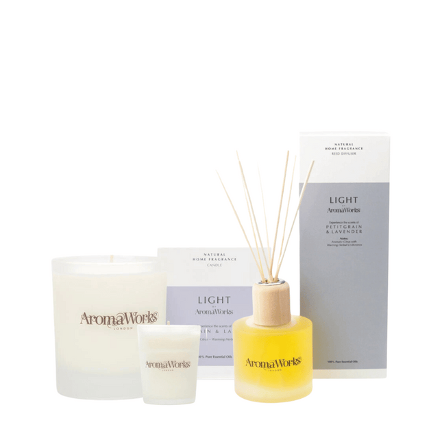 AromaWorks Light Range - Petitgrain & Lavender Bundle with Free Candle