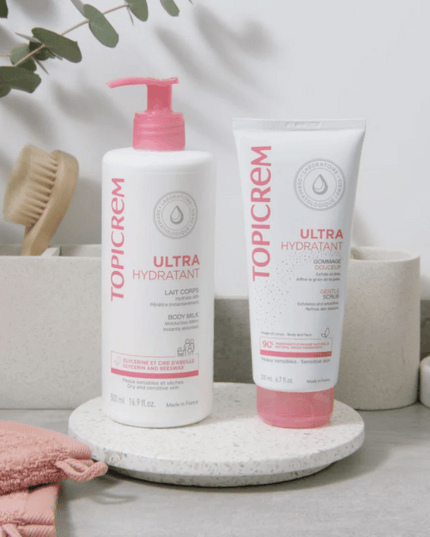 Topicrem ULTRA-MOISTURIZING Gentle Scrub 200ml