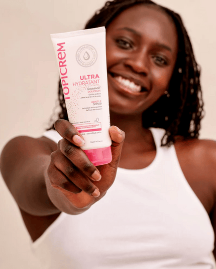 Topicrem ULTRA-MOISTURIZING Gentle Scrub 200ml